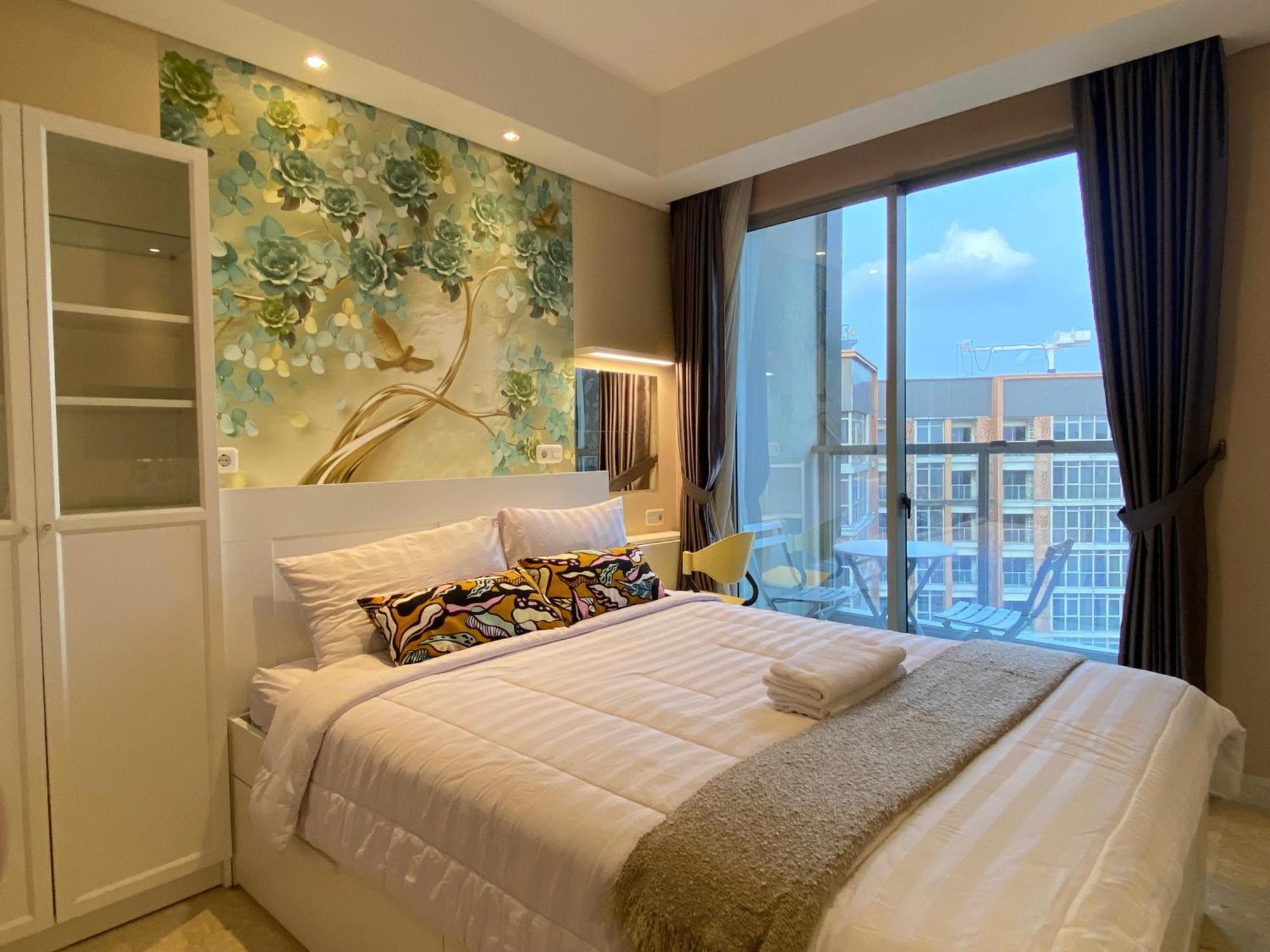 Comfort And Luxury Private Room At Goldcoast Pik Jakarta Room photo