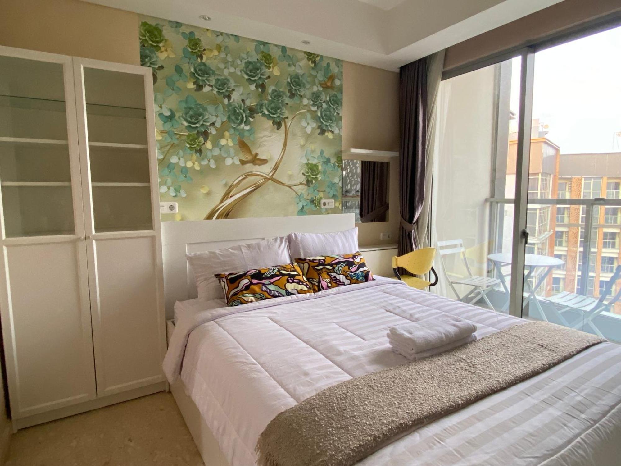 Comfort And Luxury Private Room At Goldcoast Pik Jakarta Room photo