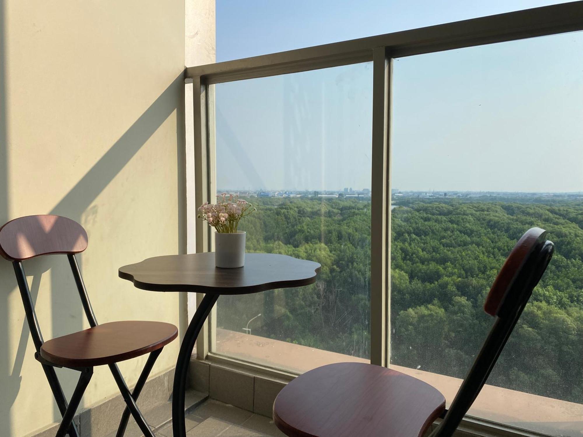 Comfort And Luxury Private Room At Goldcoast Pik Jakarta Exterior photo